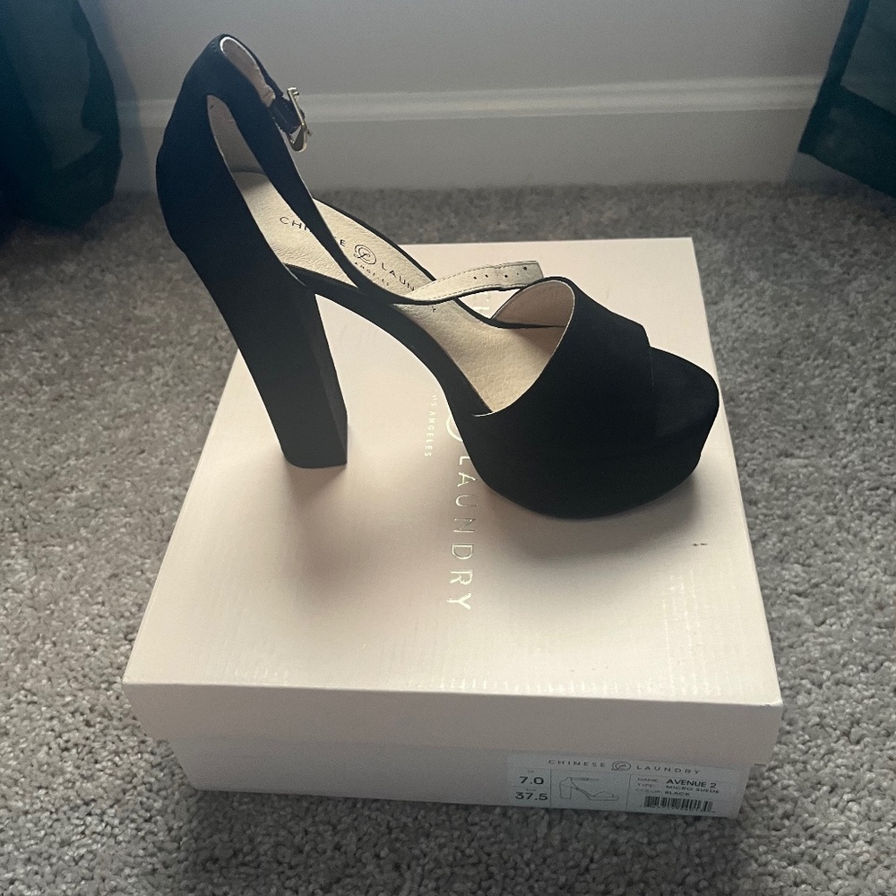 Avenue 2 Micro Suede